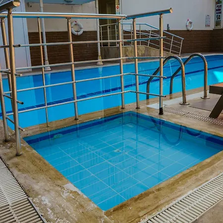 Hotel Kleopatra Blue Hawai 3*