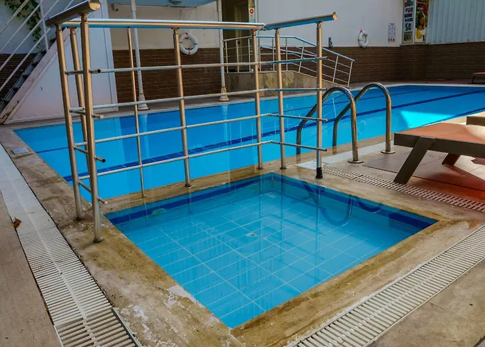 Hotel Kleopatra Blue Hawai 3*