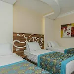 Kleopatra Blue Hawai فندق 3*