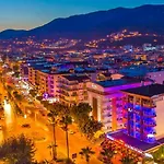 Kleopatra Blue Hawai فندق ألانيا