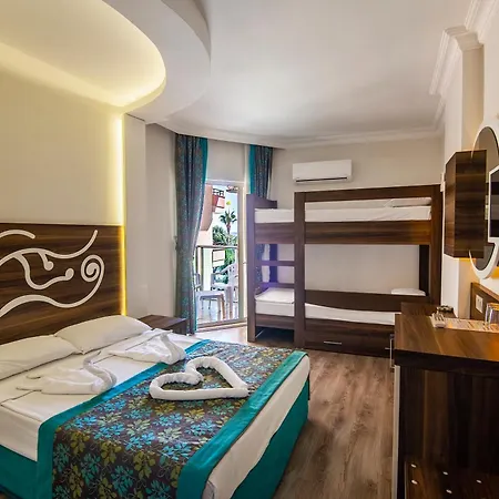 Kleopatra Blue Hawai Hotel 3*
