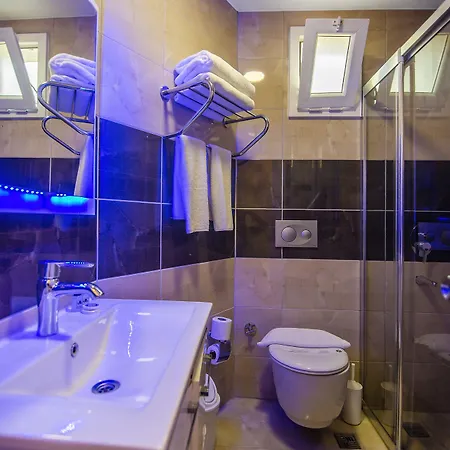 Kleopatra Blue Hawai Hotel