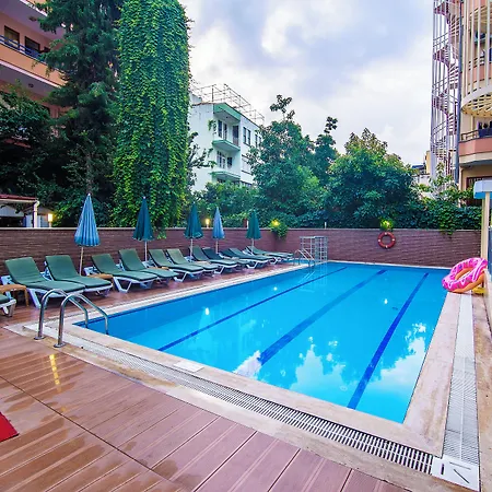 Kleopatra Blue Hawai Otel Alanya